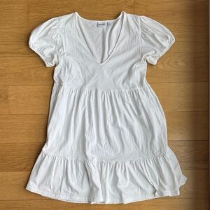 Sun-deh White V-Neck Dress